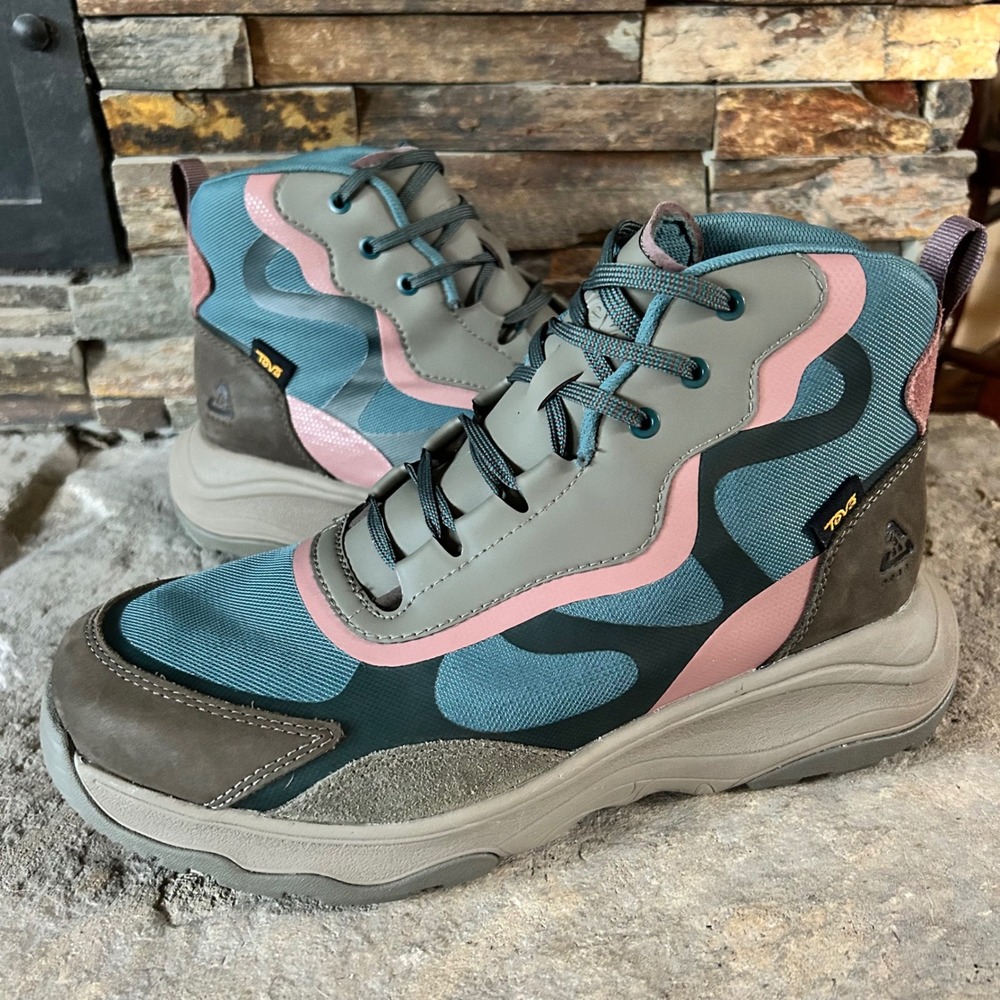 Women's TEVA Hiking Boots Waterproof Size 10